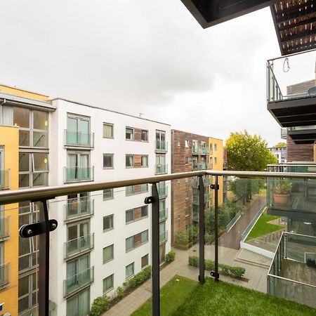 Amazing Modern 2 Bedroom Flat In Greenwich For 4 People London Exterior photo