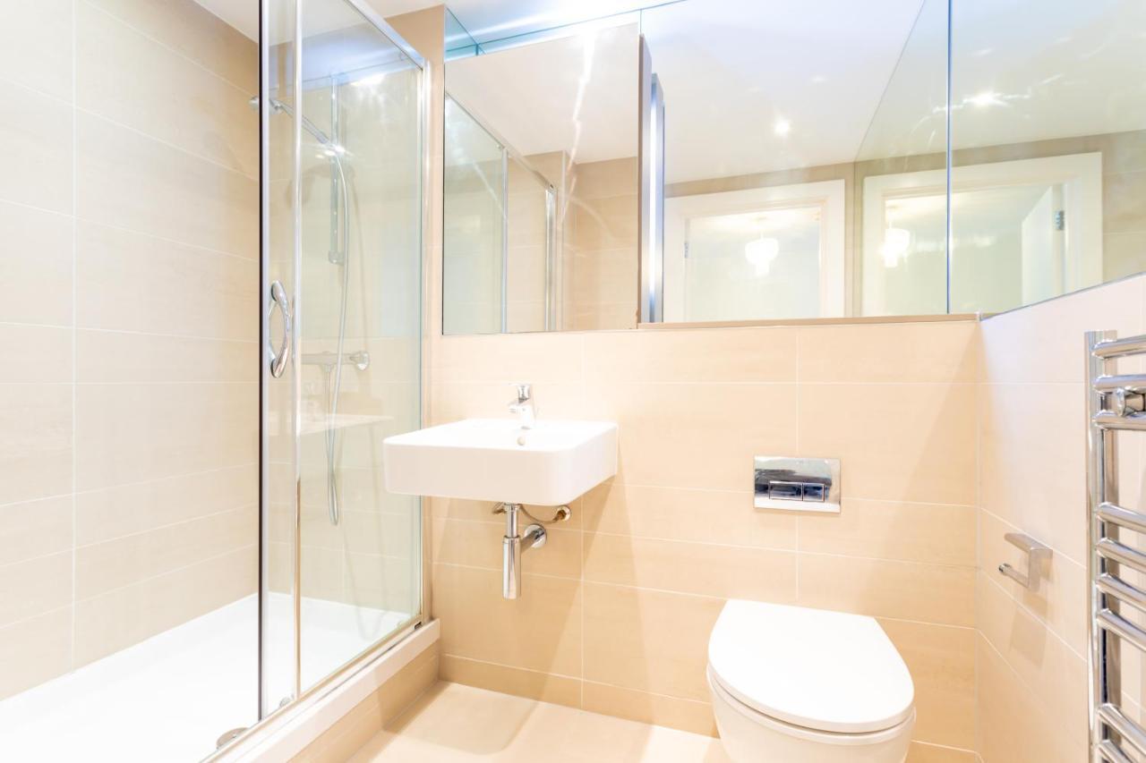 Amazing Modern 2 Bedroom Flat In Greenwich For 4 People London Exterior photo