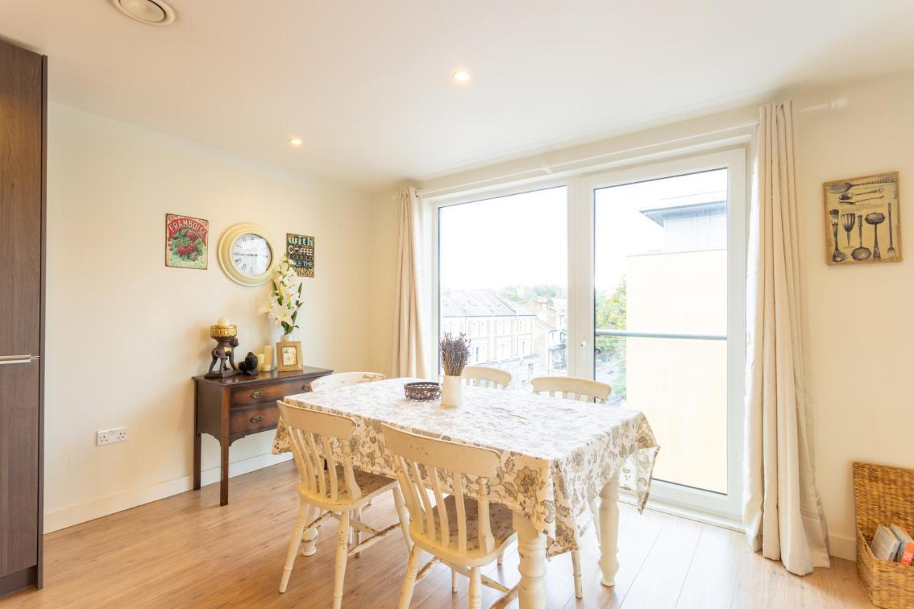 Amazing Modern 2 Bedroom Flat In Greenwich For 4 People London Exterior photo
