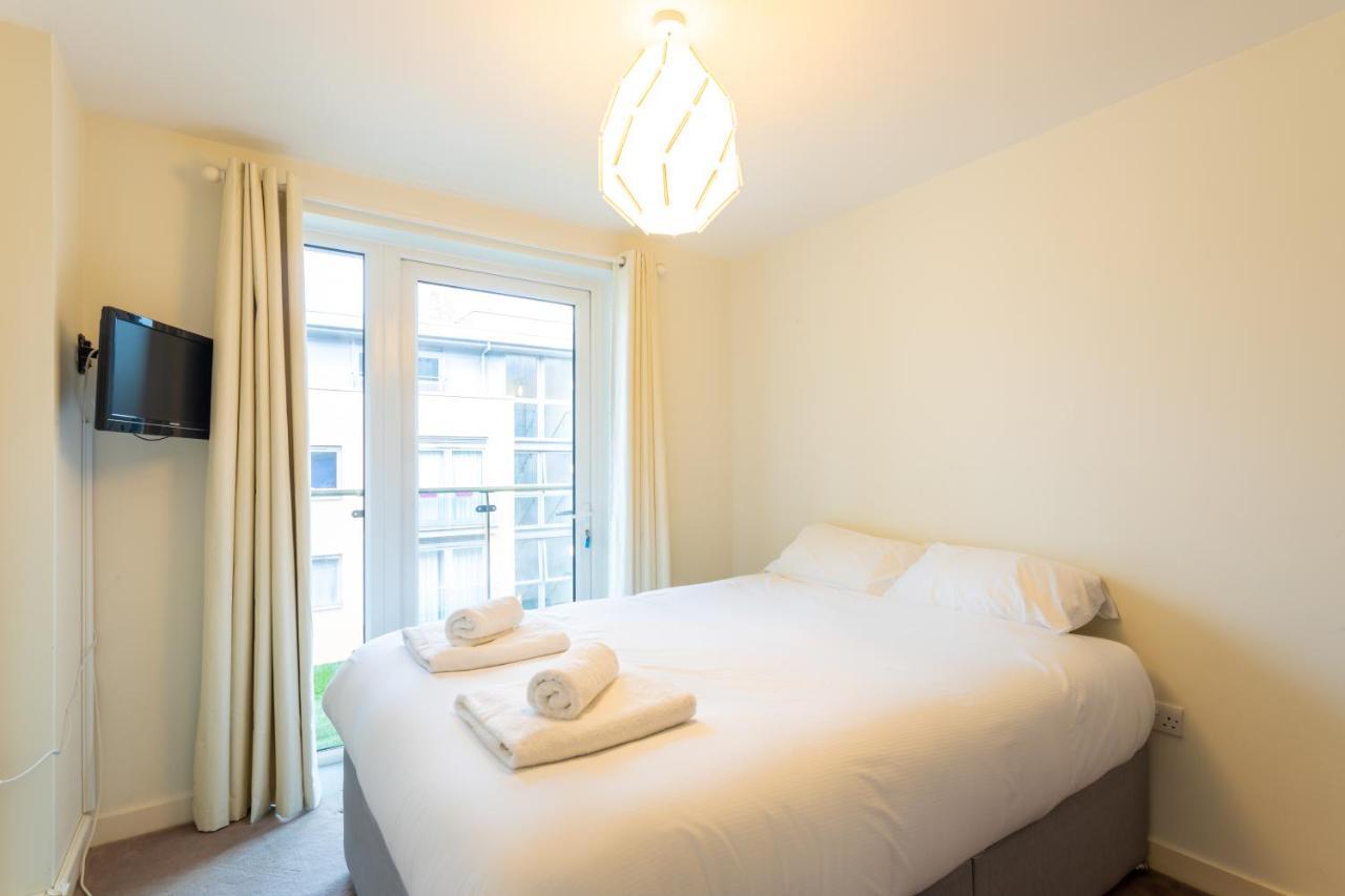 Amazing Modern 2 Bedroom Flat In Greenwich For 4 People London Exterior photo